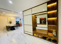Sunshine Center 16A Phạm Hùng, dt160m2 3PN ,để lại full nội thất. Đang có dòng tiền cho thuê 30M/tháng