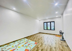 BÁN NHÀ MỚI XÂY 2 TẦNG TDP 6 Thiên Hương