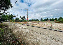 LÔ ĐẤT ĐẸP PHƯỜNG HÒA TIẾN PHÁP LÝ RÕ RÀNG GIÁ CHỈ 1 TỶ 050