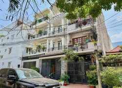 Nhà 3 tầng ngay GIGAMALL