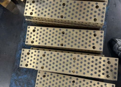 Tấm Bạc trượt  tự bôi trơn, bạc đồng lỗ Graphite