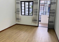 **Bán nhà mặt tiền Phạm Phú Thứ, phường 11 Tân Bình; 3*10, NH4m - 6,6 tỷ