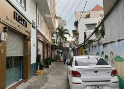 Bán nhà Nguyễn Văn Đậu, Bình Thạnh, nhỉnh 8 tỷ, 4 tầng, hẻm xe hơi, nhà đẹp ở ngay.