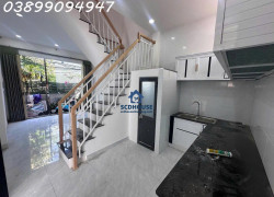 BÁN NHÀ LÔ GÓC 2 MẶT TIỀN HẺM CẮT KIẾNG ĐƯỜNG 2/4 NHA TRANG – DIỆN TÍCH 28M² KẾT CẤU 2 TẦNG ĐỦ NỘI THẤT GIÁ CHỈ 2.3 TỶ