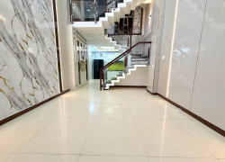 Bán nhà 4x10m, 5 tầng, HXH Phan Văn Trị , khu trung tâm quận Gò Vấp, nhiều tiện ích xung quanh, giá chỉ hơn 7 tỉ ,