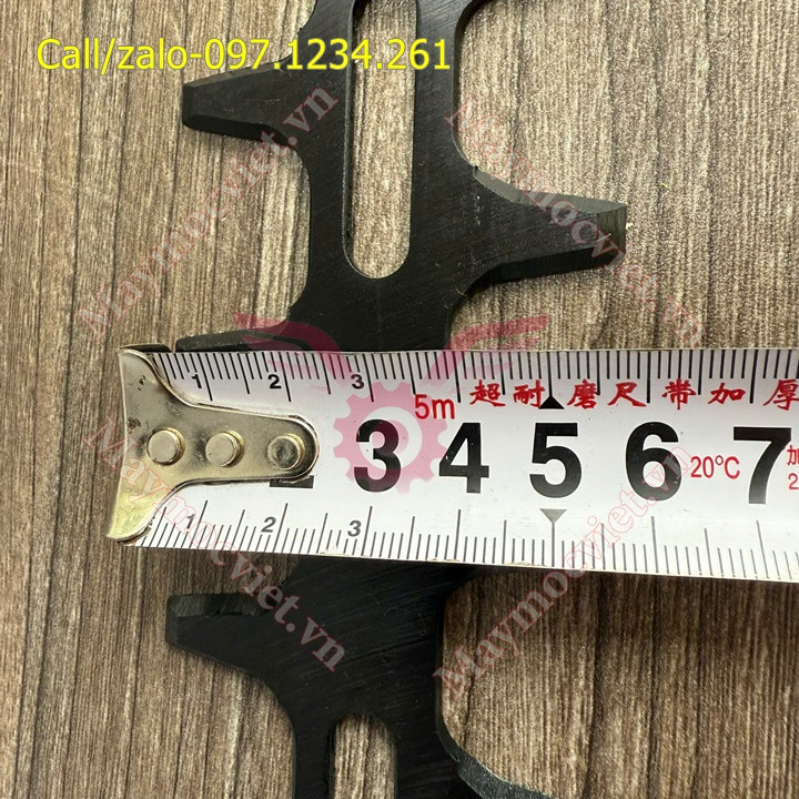 Lưỡi tỉa hàng rào đôi HT230D