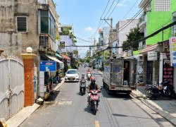D2767* Mặt Tiền Nguyễn Văn Công Sát Sân Bay 17.x Tỷ
