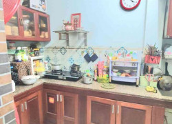 Ngang 5.10m vuông dài 12.5m . Cômg nhận đủ 62m2.