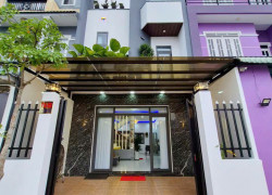 BÁN NHÀ KĐT 5 SAO CÁCH CHỢ BÌNH CHÁNH CHỈ 2KM (5,5 X 15) CHỈ 4.5 TỶ. LH:0908815596