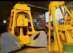 Tuyển thợ tiện, phay ,thợ sơn , phụ cơ khí làm ở Q12