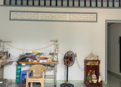 CẦN BÁN NHÀ 1 TRỆT 1 LỬNG, TẠI HẺM LƯƠNG ĐÌNH CỦA, NGỌC HIỆP, TP NHA TRANG.