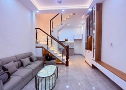 Nhà 3 tầng 36m², 3PN, gần chợ, trường học, sổ hồng, giá tốt, Phường Tây Thạnh, TP Hồ Chí Minh.