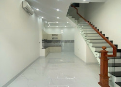 Nhà bán đẹp ngay gần vinhome quận 9