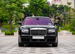 Bán Rolls Royce Ghost 2011 màu đen sang trọng, giá tốt