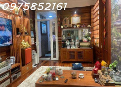 Những bước quan trọng bao gồm dọn dẹp gọn gàng, mở rộng góc quay và thiết lập ánh sáng tối ưu.