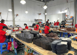 XƯỞNG SẢN XUẤT ĐỒ DA HỖ TRỢ LOCAL BRAND PHÁT TRIỂN MẪU