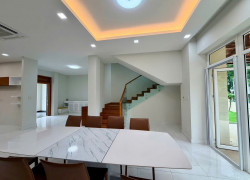 Cho thuê biệt thự Khu khép kín Phú Gia, Phú Mỹ Hưng, Quận 7