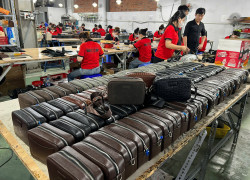 Đồ da OEM/ODM: Giải pháp nguồn hàng ổn định cho shop và doanh nghiệp - hoá đơn đầy đủ
