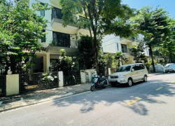 BÁN: BIỆT THỰ SONG LẬP VINHOMES THĂNG LONG – VÍP NHẤT KHU VỰC.