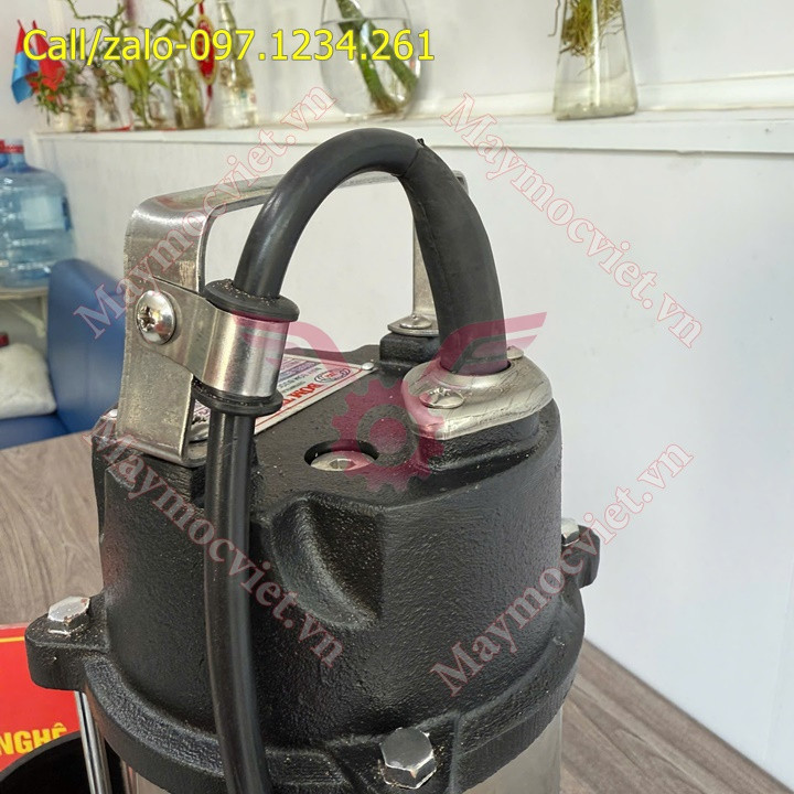 Máy bơm thả chìm (bơm tõm) BTM22 - 2.2kw phi 100