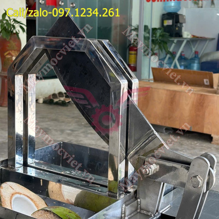 Máy bổ đôi dừa tươi tự động VMD7580