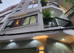 Bán nhà ngõ 158 Nguyễn Văn Cừ .DT 60m2 xây 6 tầng mới 100%.