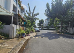 Bán nhà thô Khang Điền Mega Village 75m2, 3 tầng, sổ hồng