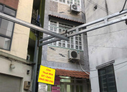 CHO THUÊ NHÀ MẶT TIỀN THỤT VĨNH KHÁNH, Q.4 GIÁ 9 TRIỆU.