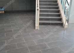 Đá bazan xám mài hone – vẻ đẹp tinh tế, bền chắc cho sân vườn và ngoại thất