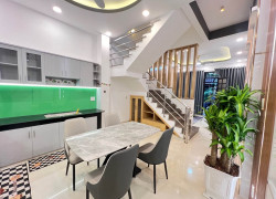 BÁN NHÀ MỚI – ĐÓN VẬN MAY – 3 TẦNG KHANG TRANG TẠ QUANG BỬU  Q8