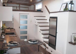 Cho thuê phòng tại 45 Mai Văn Ngọc, P11, Phú Nhuận 50m2 có thêm tầng lửng