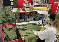 Sỉ ví da nam tại xưởng, hỗ trợ shop chọn mẫu theo ngân sách