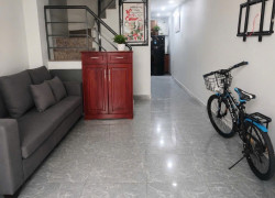 Bán nhà hẻm xe hơi