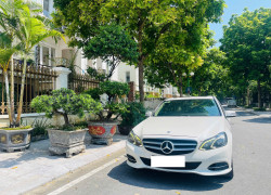 Tôi cần bán Mercedes-Ben E250 AMG 2014 màu trắng