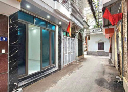 Bán nhà phân lô Ngọc Thụy, Long Biên. Dưới 8.8 tỷ. Diện tích 40m2 ô tô