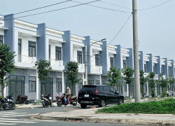 NHÀ PHỐ LIỀN KỀ KHU ĐỒNG BỘ 5x20M – 2 TẦNG - ĐƯỜNG 7M - VỈ HÈ 6M - SỔ HỒNG RIÊNG - CHỈ 1.8 TỶ
