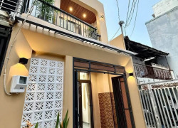 NHÀ MỚI NGAY CHỢ THẠCH ĐÀ – 3PN CÓ 1PN TRỆT – 56,4M² NỞ HẬU – NHÀ MỚI 2 TẦNG – 5,98 TỶ!
