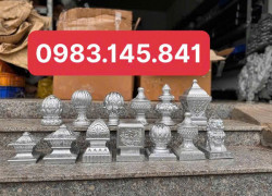 Trụ cầu thang sắt mỹ thuật làm điểm nhấn