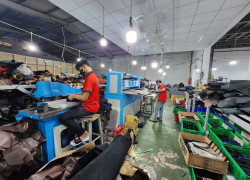 QUÀ TẶNG DOANH NGHIỆP BẰNG ĐỒ DA – ĐẶT THEO SỐ LƯỢNG VÀ MẪU