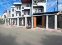 Nhà đẹp 2 lầu khu dân cư P Hóa An cũ giá bán 5,5 tỷ thương lượng