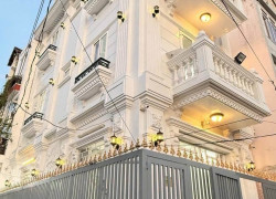 Bán nhà Quận 7 - Huỳnh Tấn Phát 62m2 4tầng 4PN - Ngang 5.7m - Căn góc Ô Tô đỗ Cửa - 8.2 tỷ