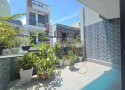 SIÊU PHẨM QUẬN 11, LẠC LONG QUÂN - HOÀ BÌNH, GẦN ĐẦM SEN, ĐƯỜNG 5M, 3 TẦNG BTCT, 4X12M, GIÁ CHỈ 6.X TỶ