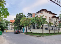 🏡 BIỆT THỰ GÓC 2MT HỒ BƠI - COMPOUND NGUYỄN VĂN HƯỞNG CAO CẤP
