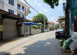 Duy nhất 1 căn 2 tầng dân xây tại trung tâm Phúc Thịnh, ô tô đỗ cửa giá DT 55m, mt 4m.