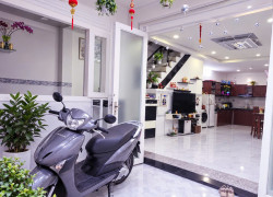 🏠NGAY HOÀNG HOA THÁM -BÌNH THẠNH,GẦN CHỢ CÂY QUÉO -DT 4.2M x 11M 2 TẦNG HOÀN CÔNG ĐỦ- NHỈNH 5.xTỶ (TL) THÔNG TỨ TUNG