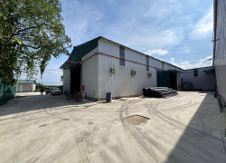 Cho thuê kho 900m² tại Cầu Diễn, Hà Nội – Trục QL32  Diện tích: 900m²