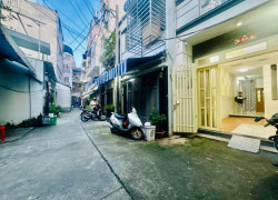 CỰC VIP - NHÀ ĐẸP ÂU DƯƠNG LÂN - QUẬN 8 - VÀO Ở NGAY - GẦN MẶT TIỀN -  7,4 TỶ TL