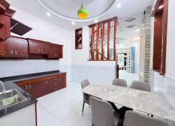 NHÀ ĐẸP Ở NGAY - HẺM XE HƠI 4.5M - LÊ VĂN KHƯƠNG - 4.5x14 60m2 - 4PN - SHR - GIÁ NHỈNH 5 TỶ CÒN TL