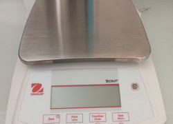Cân điện tử SPX1202 hãng Ohaus - Mỹ