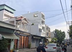 Mặt tiền kinh doanh - Ngang 4m ( 70m2 ) - ngay sát Lê Văn Quới - 3 tầng - chỉ 9.x tỷ